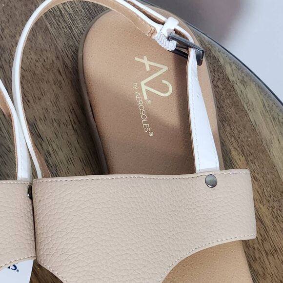 A2 by Aerosoles Tan and White Slingback Sandals NWOT Size 10 Tan Sandals - Picture 4 of 8